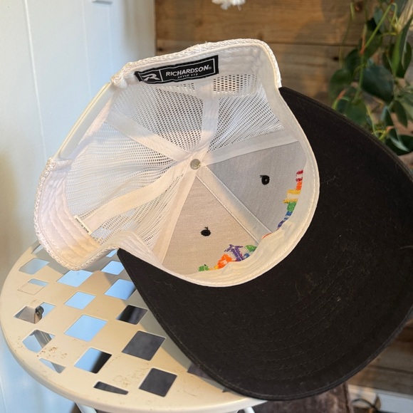 🌈 ✨ Rainbow Seattle Skyline Trucker Hat | Black Front, White Mesh Back 🧢🌈 - Picture 5 of 5